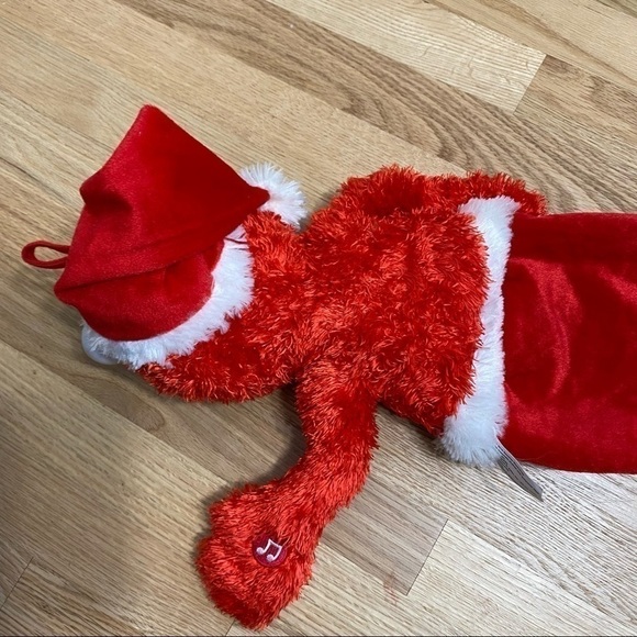 Elmo Christmas Stocking Battery Operated Merry Christmas Holiday Sesame Street - Picture 8 of 9